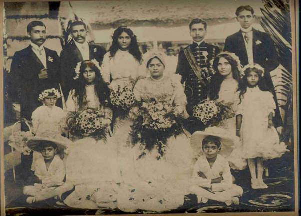 Description: percy
            wedding.jpg